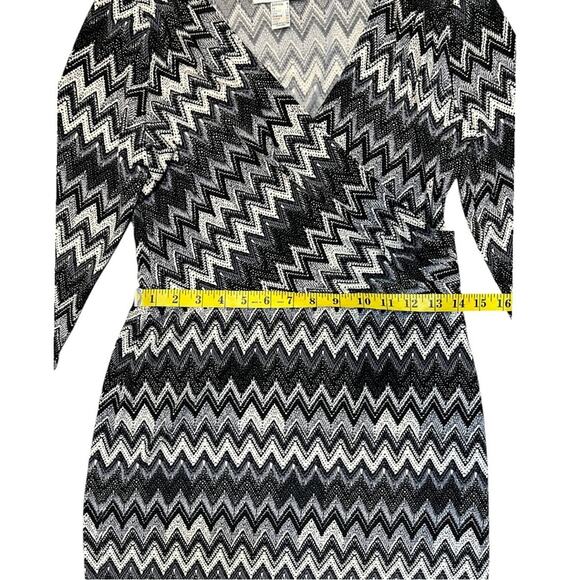 Joseph Ribkoff Black White Colorblock Stretch Zig-Zag Chevron Dress - Picture 15 of 16